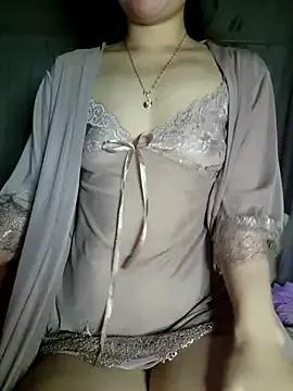 LinaCii from StripChat is Freechat