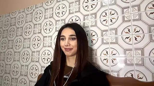 LinaMour from StripChat is Freechat