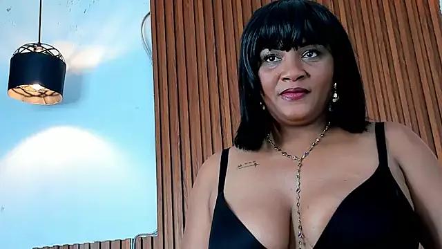 linda_yepez from StripChat is Freechat