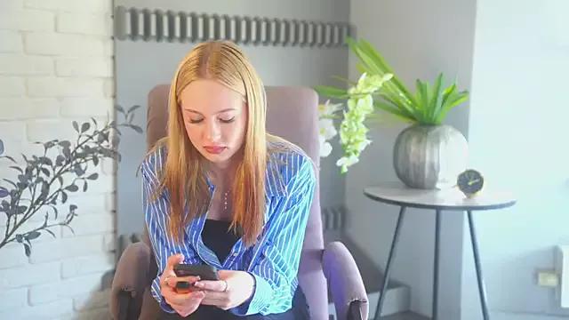 Customizable and immersive - Activate your taste buds and check-out our delicious choice of bondage cams streams with excited models getting their amazing bodies screwed with their beloved sex toys.
