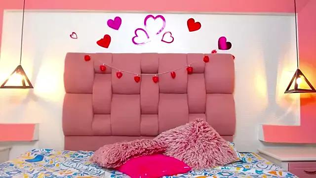 Customizable and immersive - Activate your taste buds and check-out our delicious choice of bondage cams streams with excited models getting their amazing bodies screwed with their beloved sex toys.