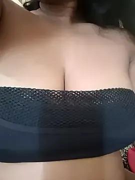 Lipstickss from StripChat is Freechat
