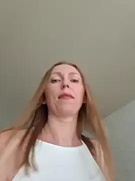 Lisa_Ly from StripChat is Freechat