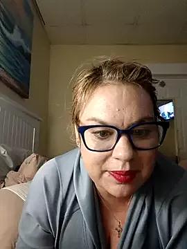 LisaMillerx from StripChat is Freechat