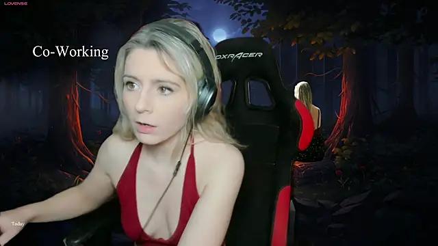 Customizable and immersive - Activate your taste buds and check-out our delicious choice of bondage cams streams with excited models getting their amazing bodies screwed with their beloved sex toys.