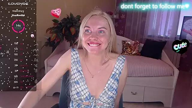 LiSinDoll from StripChat is Freechat