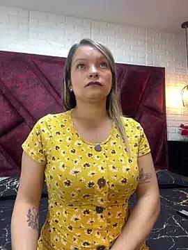 Liss_Taylor from StripChat is Freechat