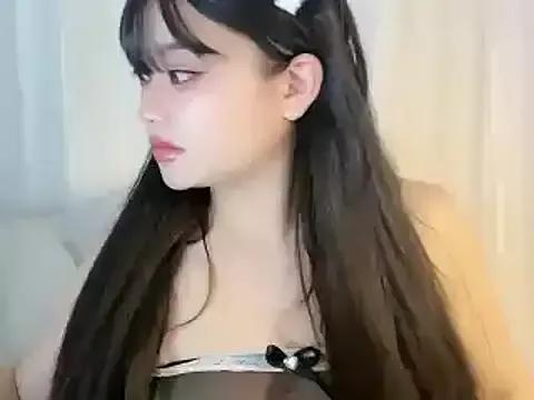 littlekee from StripChat is Freechat