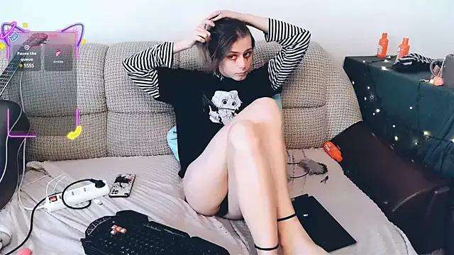 Customizable and immersive - Activate your taste buds and check-out our delicious choice of bondage cams streams with excited models getting their amazing bodies screwed with their beloved sex toys.