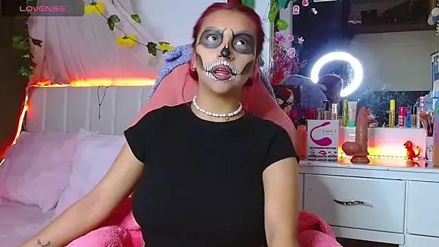 Customizable and immersive - Activate your taste buds and check-out our delicious choice of bondage cams streams with excited models getting their amazing bodies screwed with their beloved sex toys.