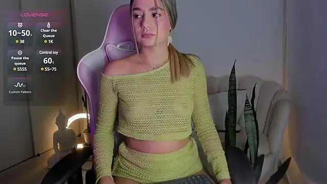 Customizable and immersive - Activate your taste buds and check-out our delicious choice of bondage cams streams with excited models getting their amazing bodies screwed with their beloved sex toys.