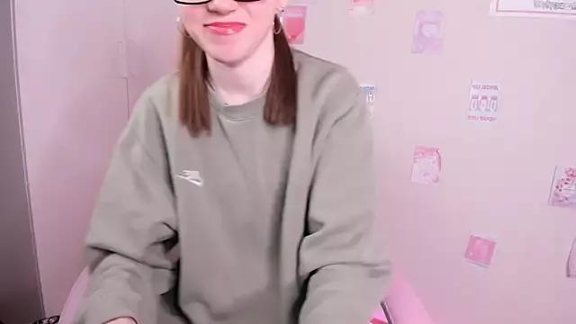 LizbethGirling from StripChat is Freechat