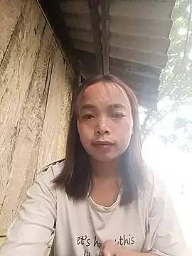 Lmaylili from StripChat is Freechat