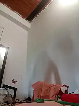 lola3baby from StripChat is Freechat