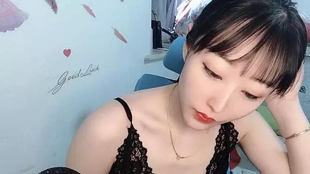 loli-coco- from StripChat