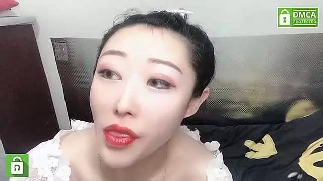 loli-coco- from StripChat