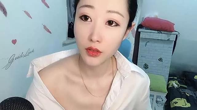 loli-coco- from StripChat