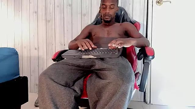 LooganX from StripChat