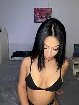 Lora_Amuso from StripChat is Freechat