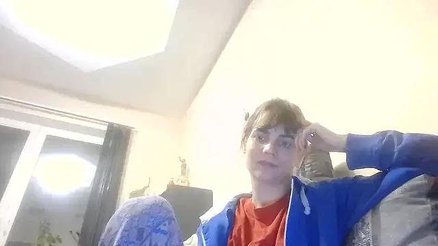 Loriven from StripChat is Freechat