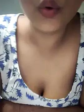 Love_bitess from StripChat is Freechat