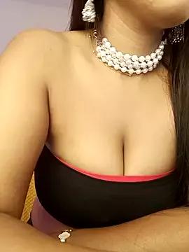 Love_Mayaa from StripChat is Freechat