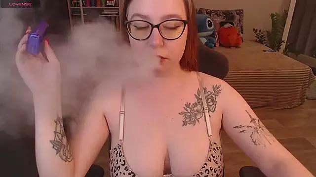 Lovelygirl_Lisa from StripChat is Freechat