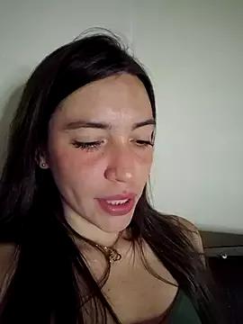 loveuu-bae from StripChat is Freechat
