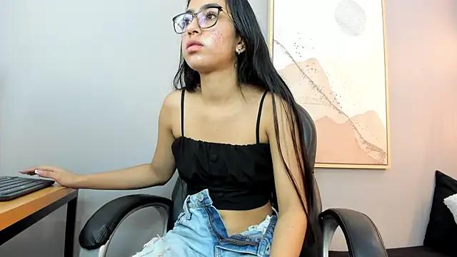 lucelly_15 from StripChat is Freechat