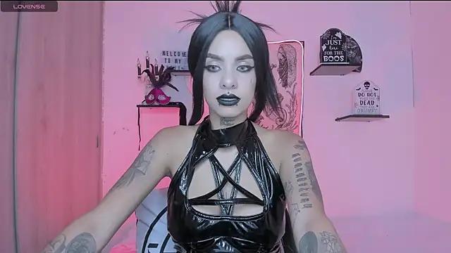 Customizable and immersive - Activate your taste buds and check-out our delicious choice of bondage cams streams with excited models getting their amazing bodies screwed with their beloved sex toys.