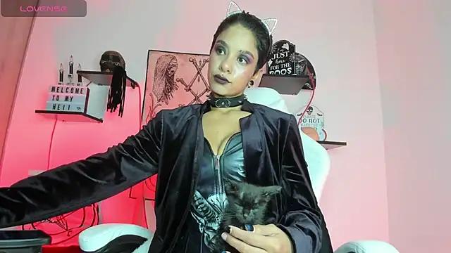 Customizable and immersive - Activate your taste buds and check-out our delicious choice of bondage cams streams with excited models getting their amazing bodies screwed with their beloved sex toys.