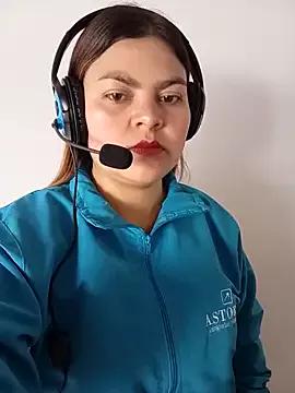 LUCIANA__99 from StripChat is Freechat