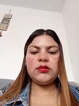 LUCIANA__99 from StripChat is Freechat