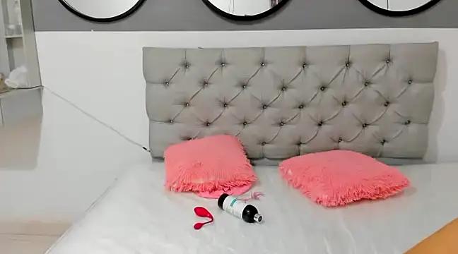 Customizable and immersive - Activate your taste buds and check-out our delicious choice of bondage cams streams with excited models getting their amazing bodies screwed with their beloved sex toys.