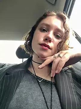 Photos of lucy-joy from StripChat is Freechat