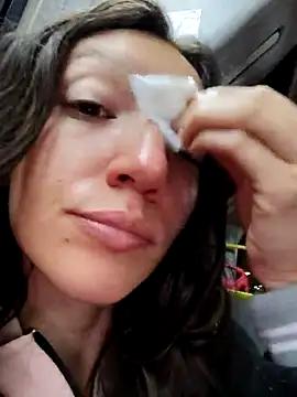Lucy_cole from StripChat is Freechat