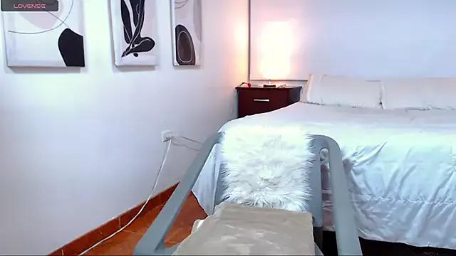Lucy_joi from StripChat is Freechat