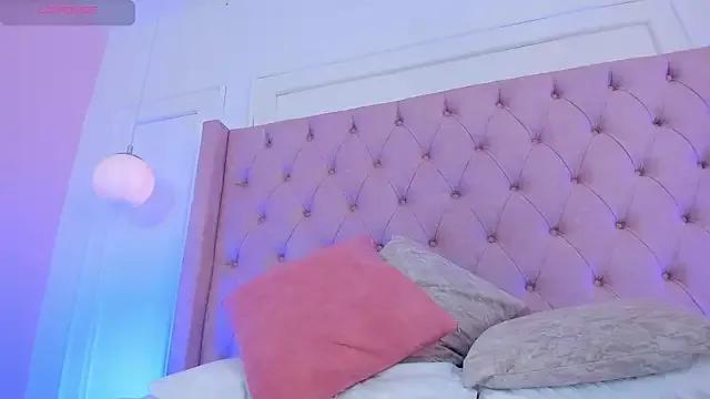 Lucy_Vega from StripChat is Freechat