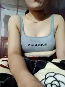LucyyLy from StripChat is Freechat