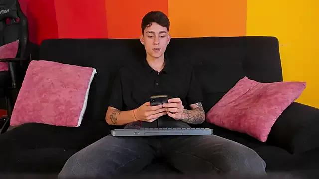 Customizable and immersive - Activate your taste buds and check-out our delicious choice of bondage cams streams with excited models getting their amazing bodies screwed with their beloved sex toys.