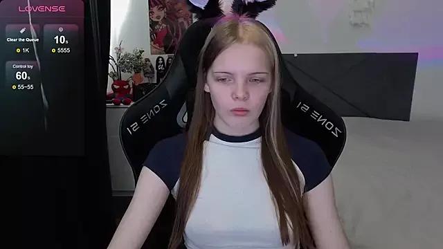 Customizable and immersive - Activate your taste buds and check-out our delicious choice of bondage cams streams with excited models getting their amazing bodies screwed with their beloved sex toys.
