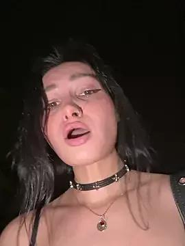 lunalovelee from StripChat is Freechat