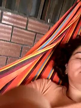 lunasexyhot18 from StripChat is Freechat