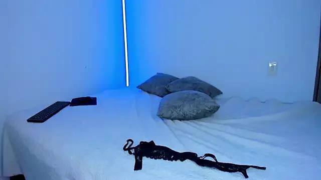 Customizable and immersive - Activate your taste buds and check-out our delicious choice of bondage cams streams with excited models getting their amazing bodies screwed with their beloved sex toys.