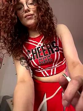 Lunna_reed from StripChat is Freechat
