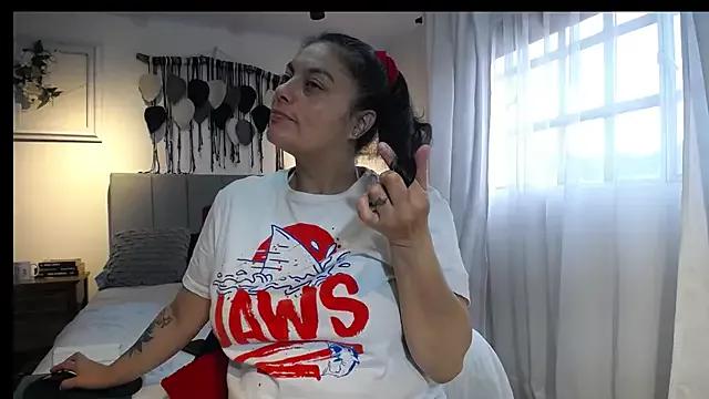 Lust_Mom41 from StripChat is Freechat