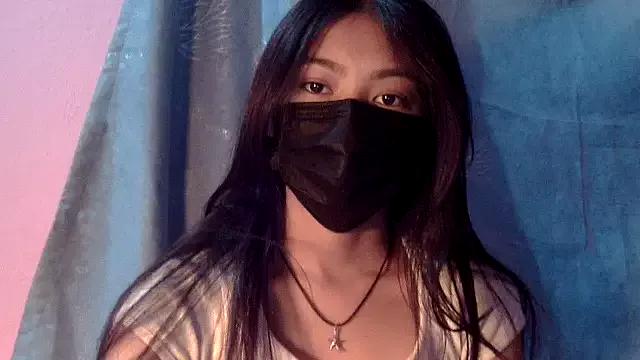 lusty_luxmi from StripChat is Freechat
