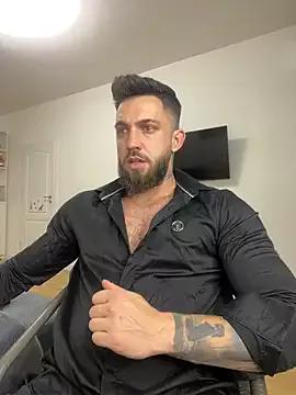 LustyMike_ from StripChat is Freechat