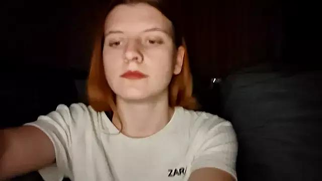 LynteriLain from StripChat is Freechat