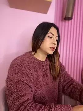 MaddieHunter from StripChat is Freechat